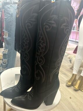 Black Western Knee-High Embroidered Boots Steve Madden